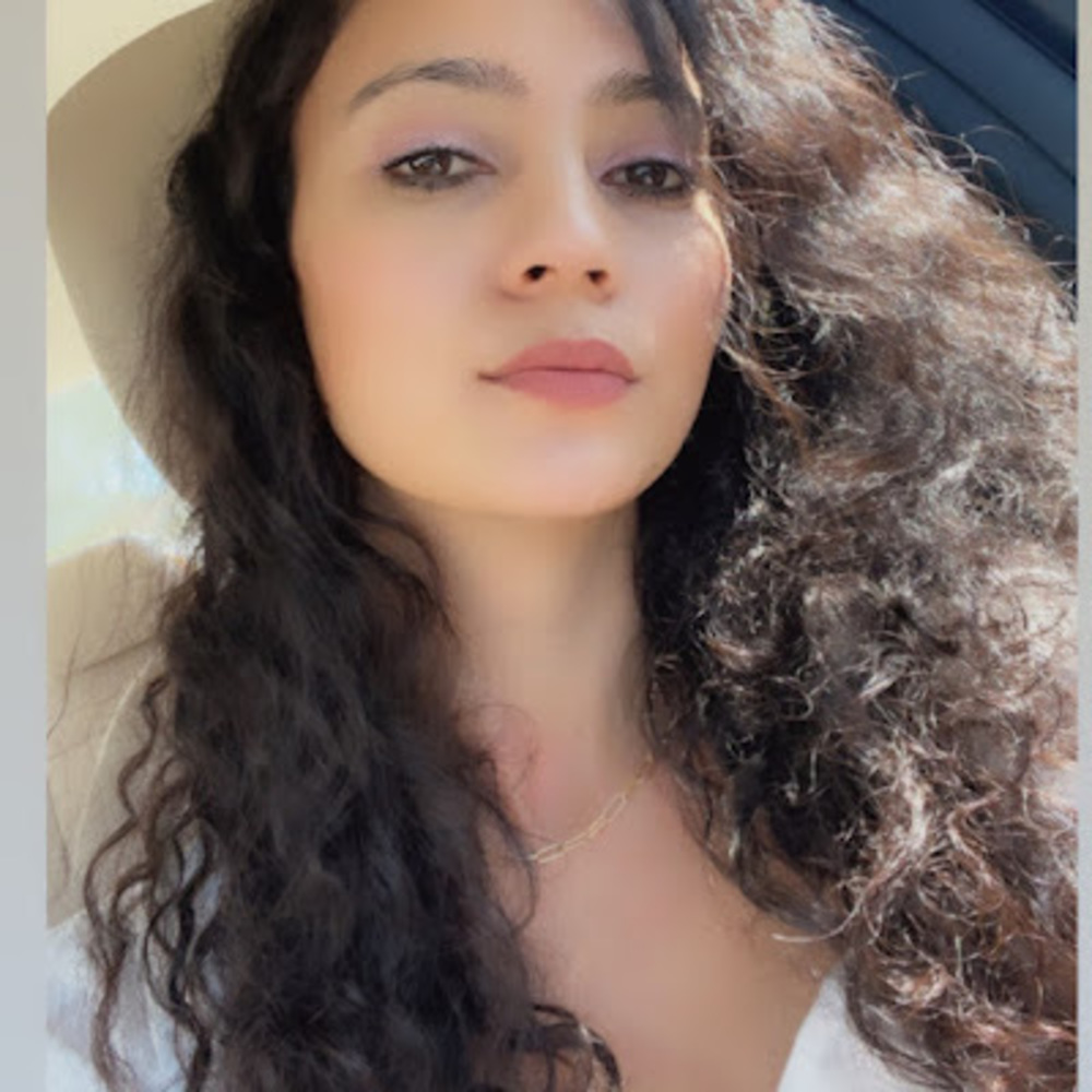 Meet your Posher, Poonam